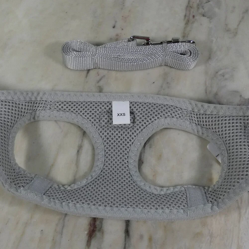 TwoEar Cat Harness and Leash Escape Proof Soft Small Puppy or Toy dog XXS, Grey